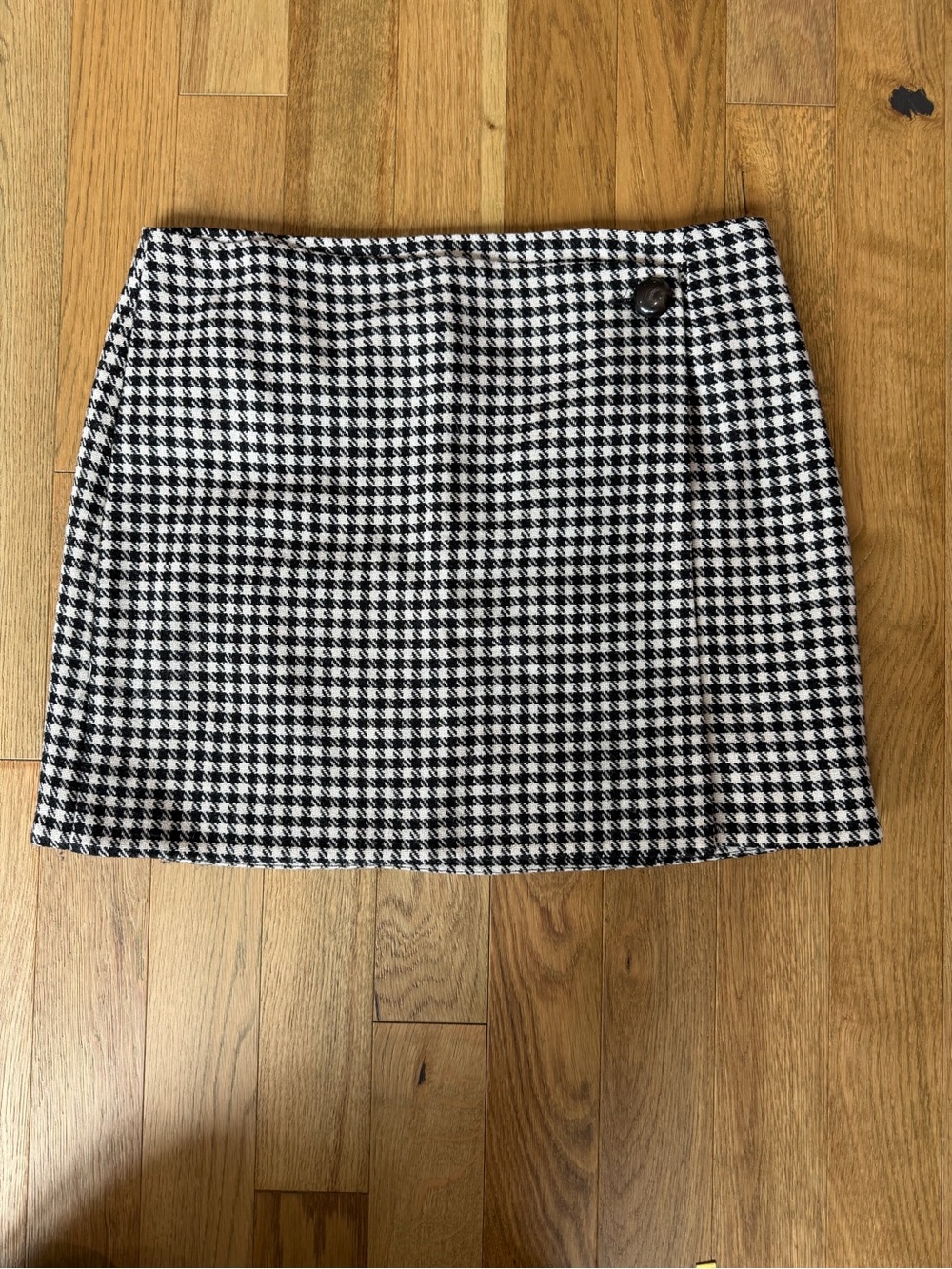 Sezane Laure Houndstooth Skirt – Black/Ecru – Size 42 - Picture 3 of 12